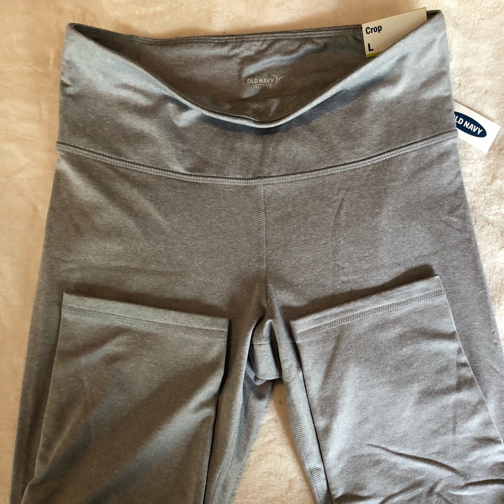 Old navy crop leggings